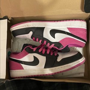 Air Jordan lows